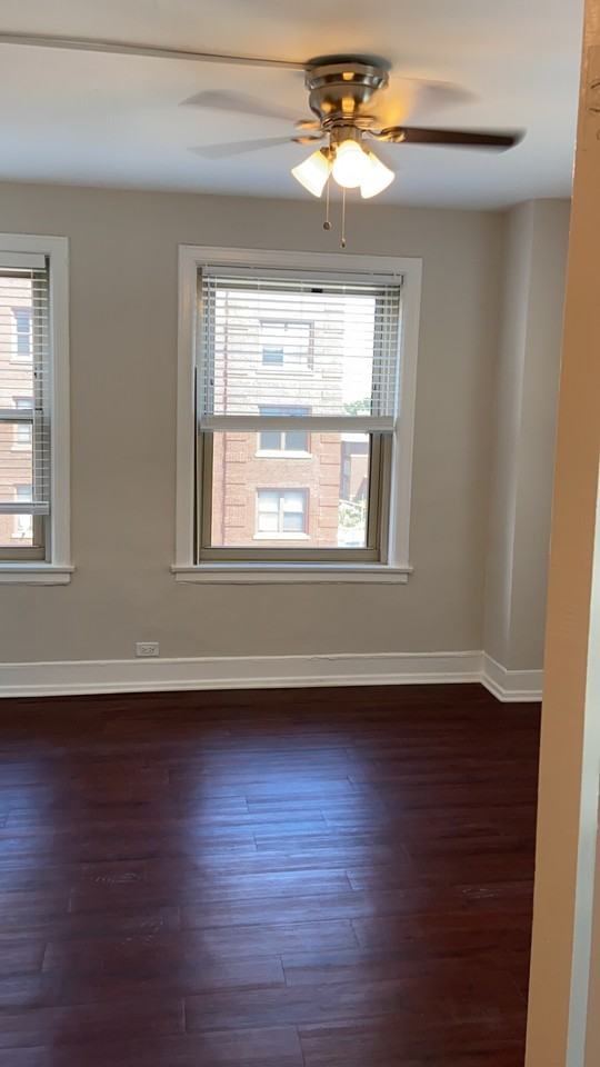 1369 E Hyde Park Blvd #401