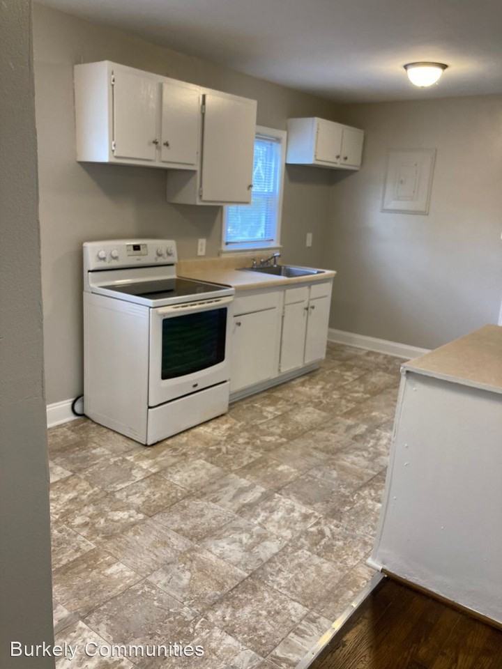 311 Lowdermilk St - Photo 2 of 4