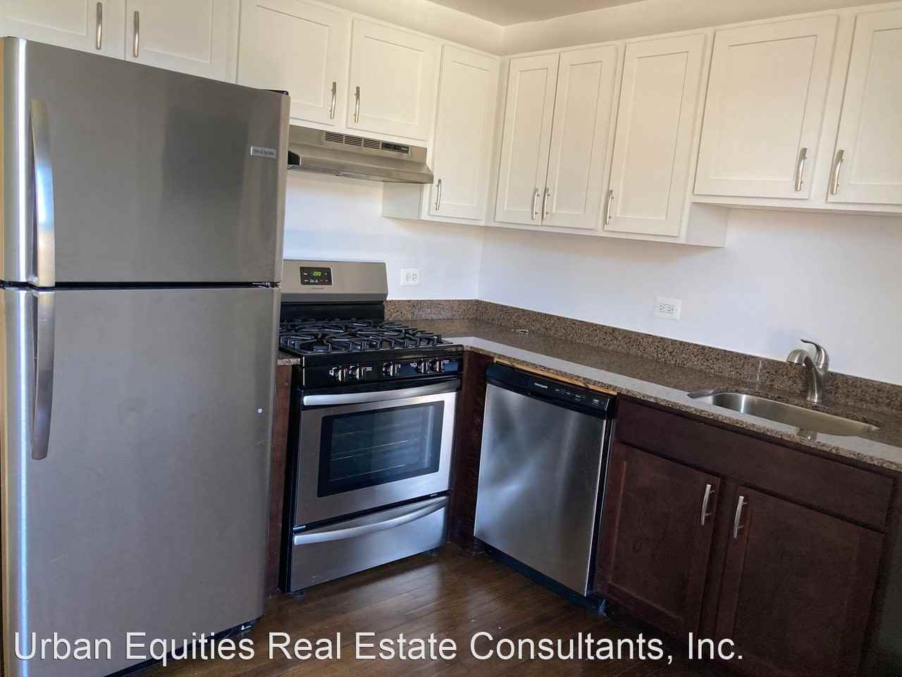 5337-43 N Damen Ave - Photo 2 of 9