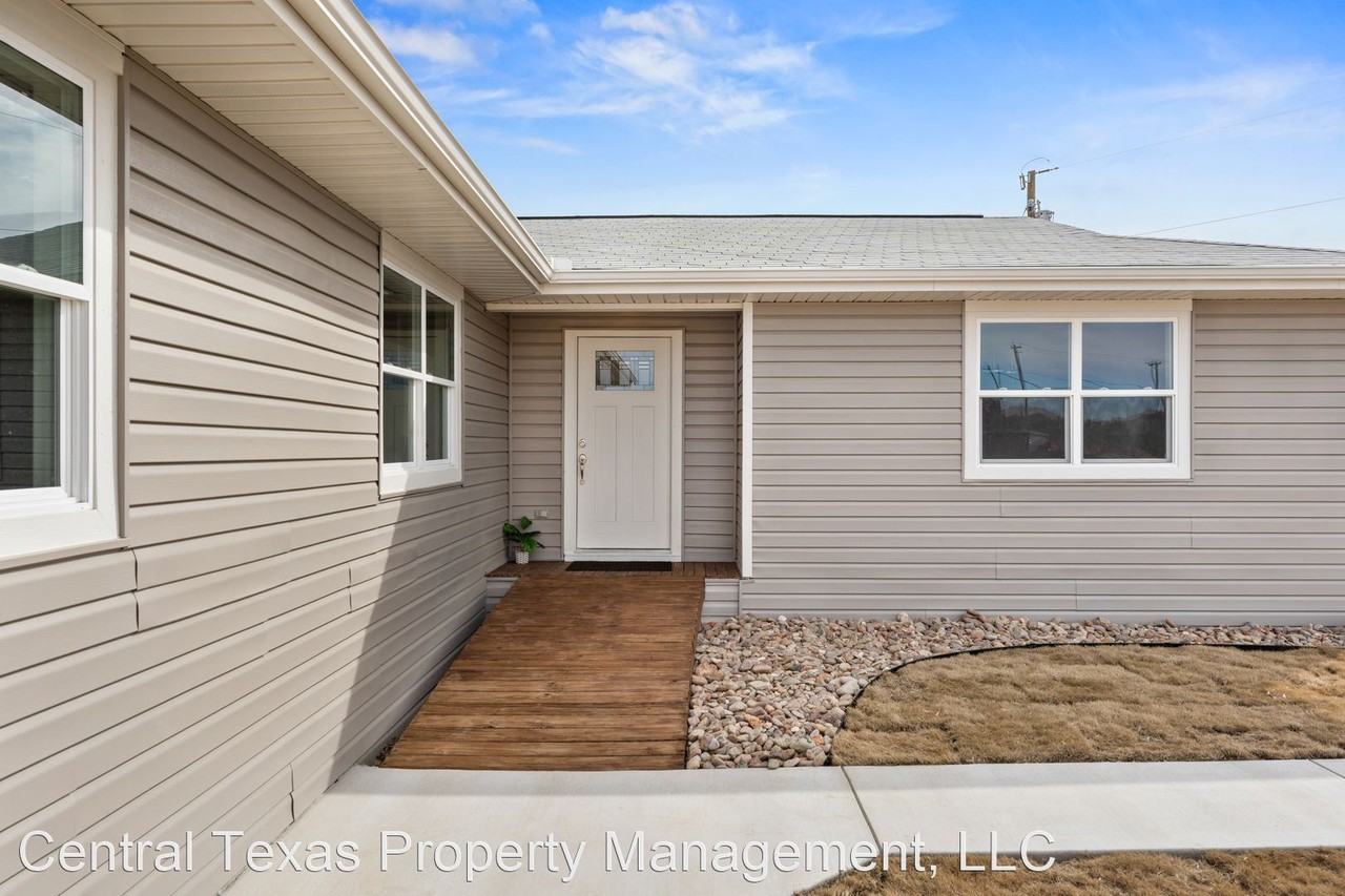 2909 Cedar Knob Rd - Photo 3 of 37