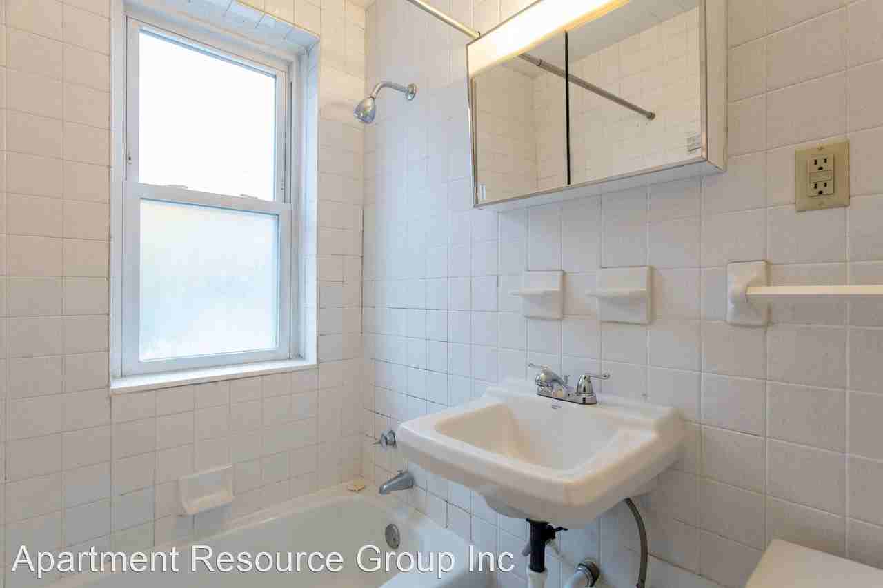 2896 James Ave S - Photo 2 of 10