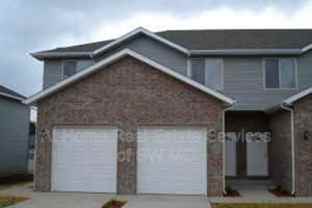 5556 N Green Ln - Photo 1 of 1