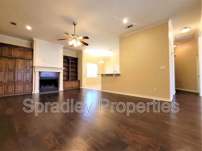 505 Marshall Dr - Photo 3 of 11