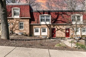 featured image of 5910 Prince James Dr #74