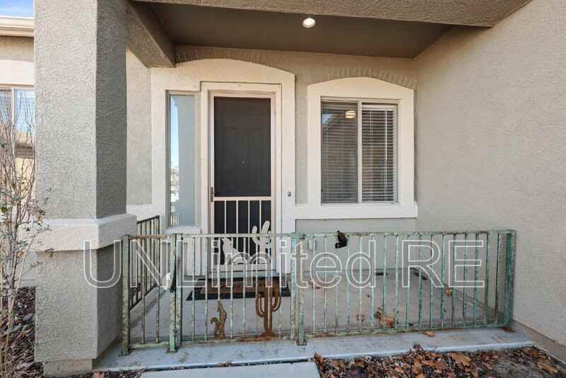 4795 N Edgemont Rd - Photo 4 of 38
