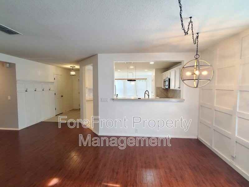555 Planters Pass - Photo 3 of 41