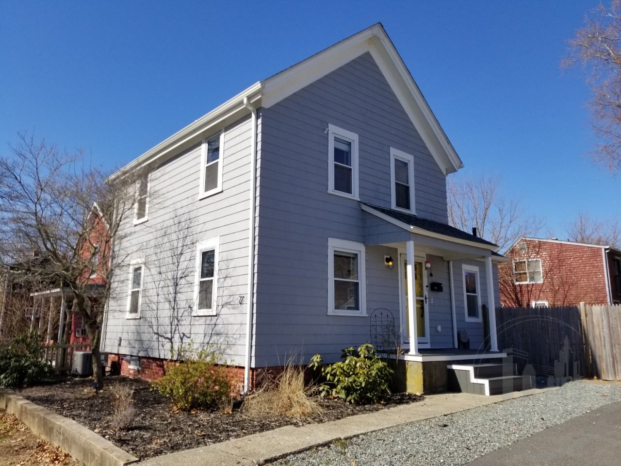 27 Knowlton St - Photo 2 of 21