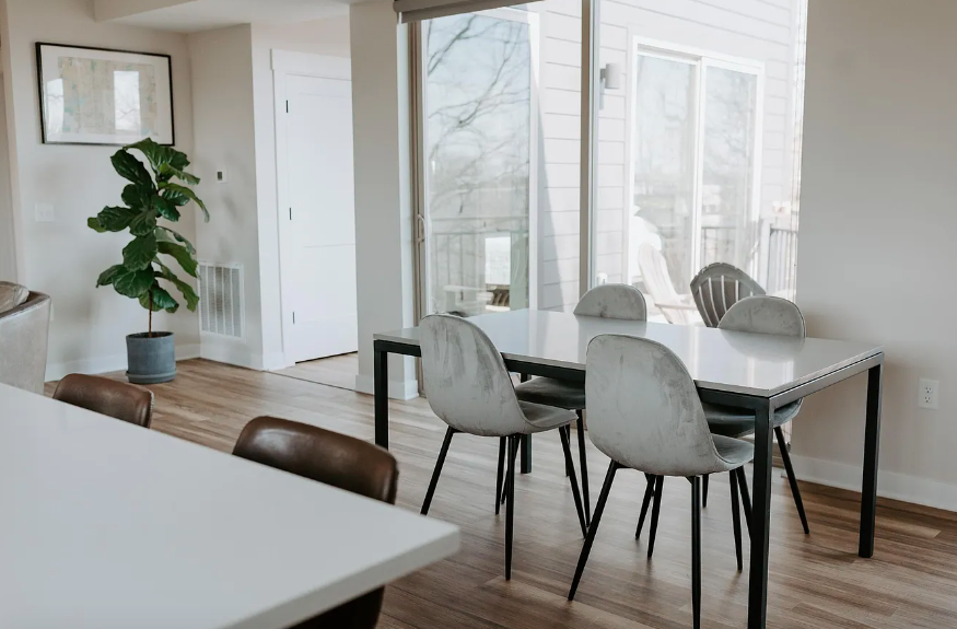 1110 Raymond Ave #2 - Photo 7 of 23