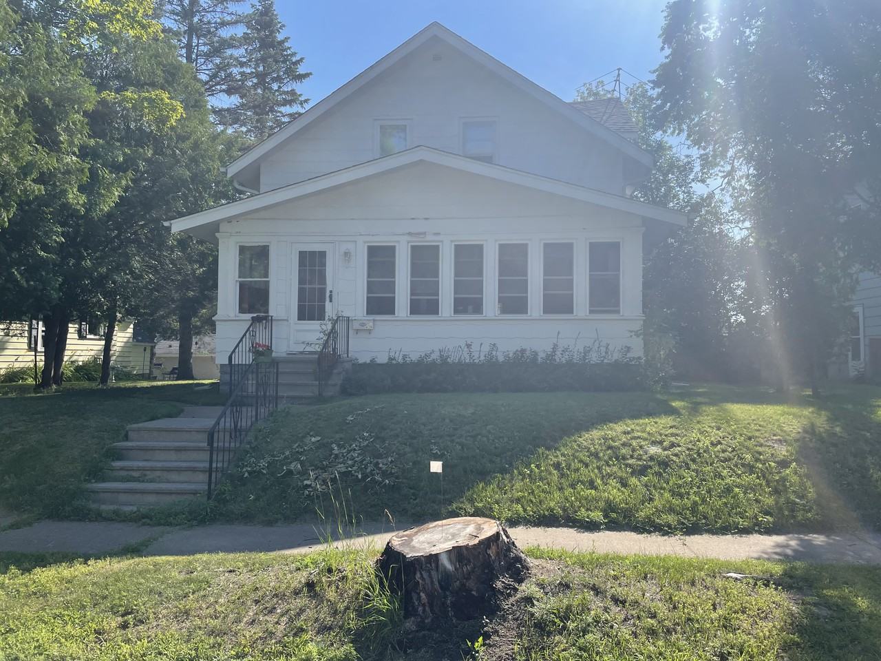 620 1/2 Maple St - Photo 2 of 16