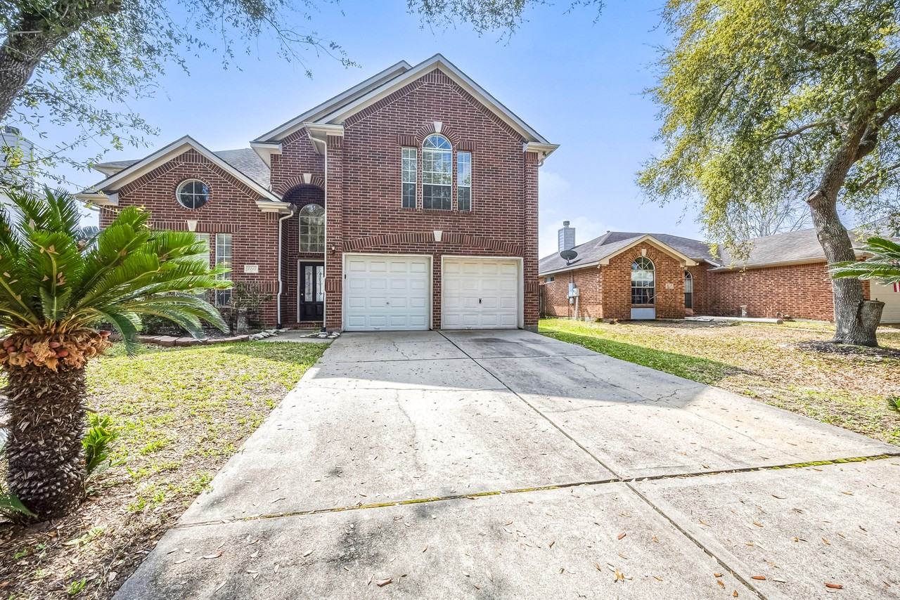 3215 Ivory Pointe Dr - Photo 2 of 50