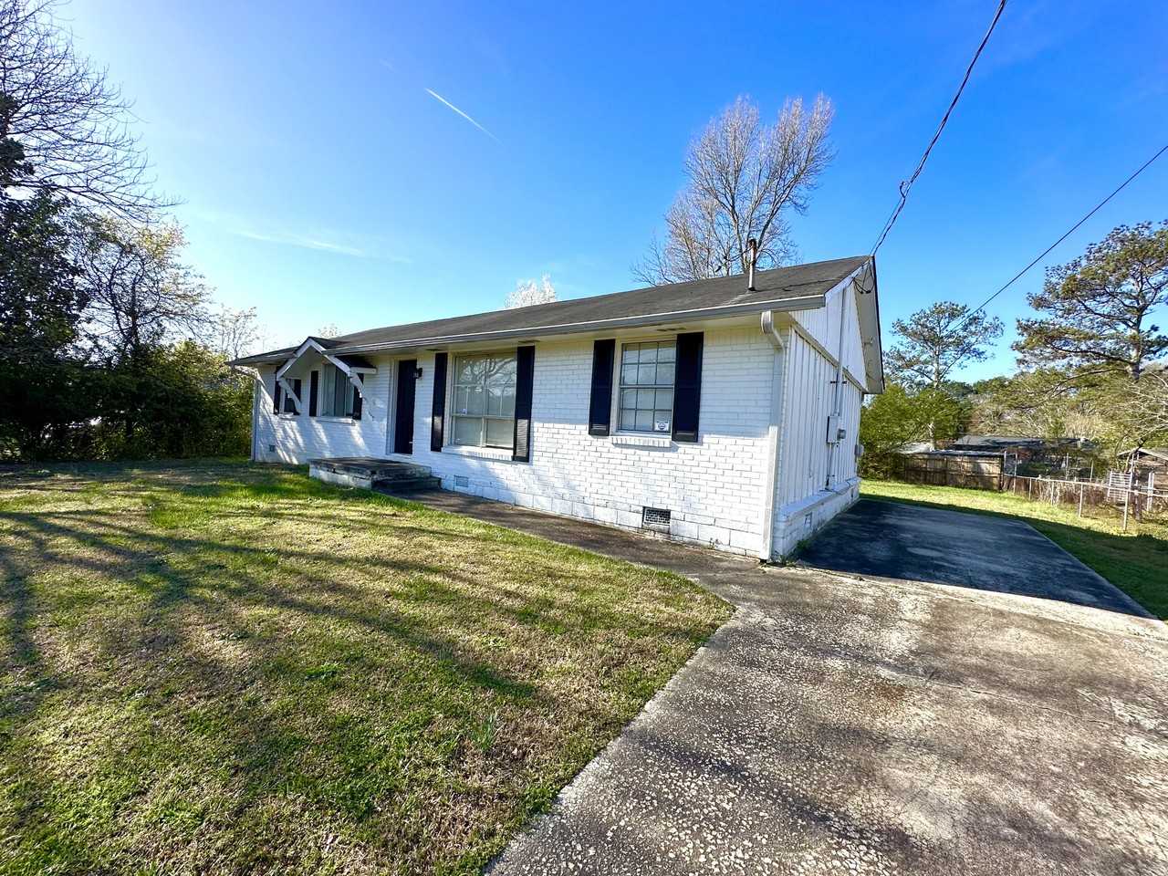 8951 Cornell Dr - Photo 3 of 20