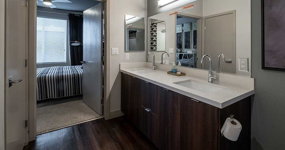 Aster Blue Diamond - Photo 6 of 38