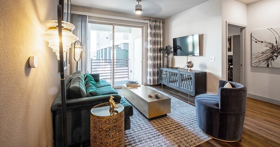 Aster Blue Diamond - Photo 7 of 38