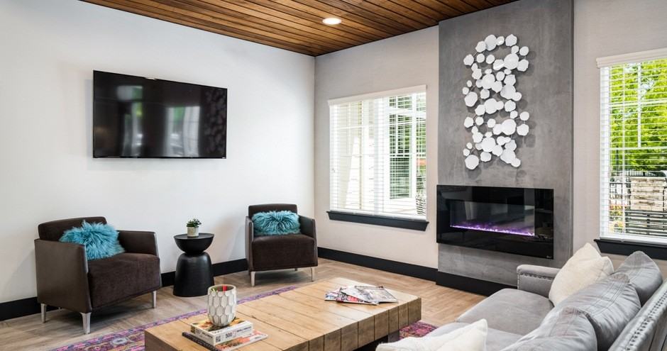 The Verandas at Lake Norman Apartments - Photo 2 of 32