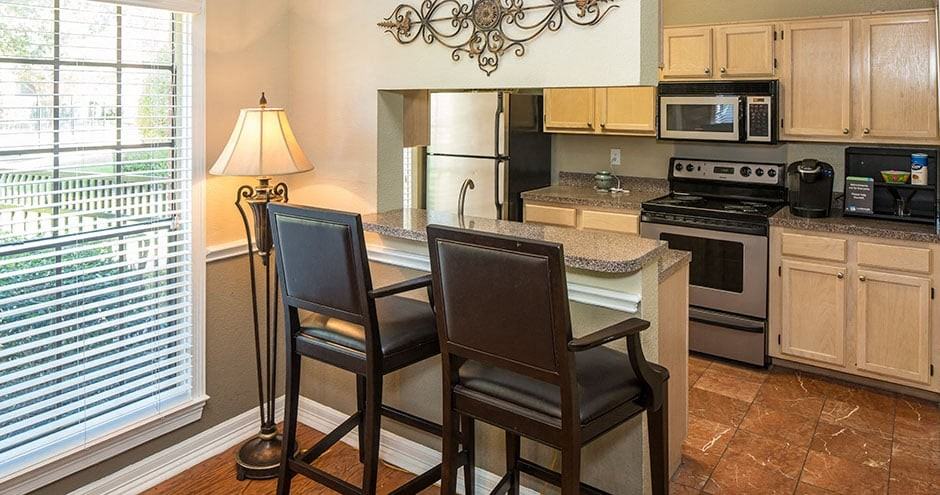 The Versailles Apartments - Photo 7 of 47