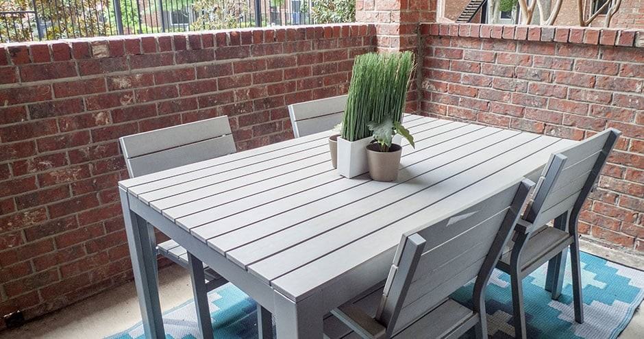 The Versailles Apartments - Photo 4 of 43