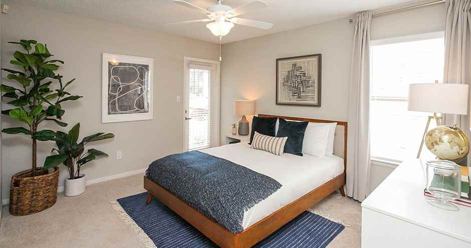 Residences at Glenview Reserve Apartment Homes - Photo 3 of 46
