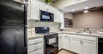 featured image of 777 W Chandler Blvd