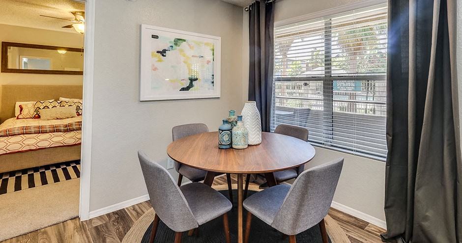 Madera Point Apartments - Photo 5 of 37