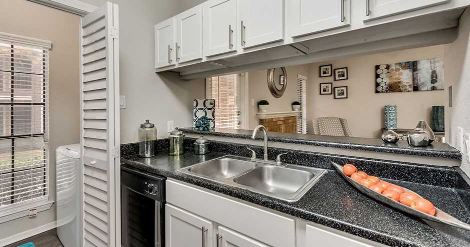 The Arbors on Forest Ridge Apartments - Photo 4 of 52