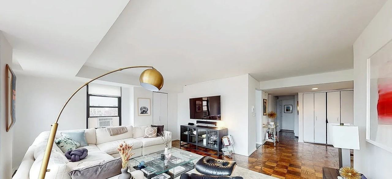 E 82nd St #11E - Photo 2 of 7