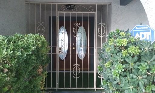 220 Goldy Ln - Photo 2 of 19