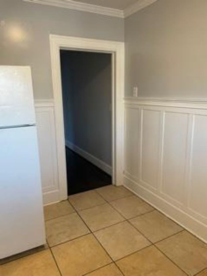 Kulp - 1113 Franklin Road - Photo 2 of 9