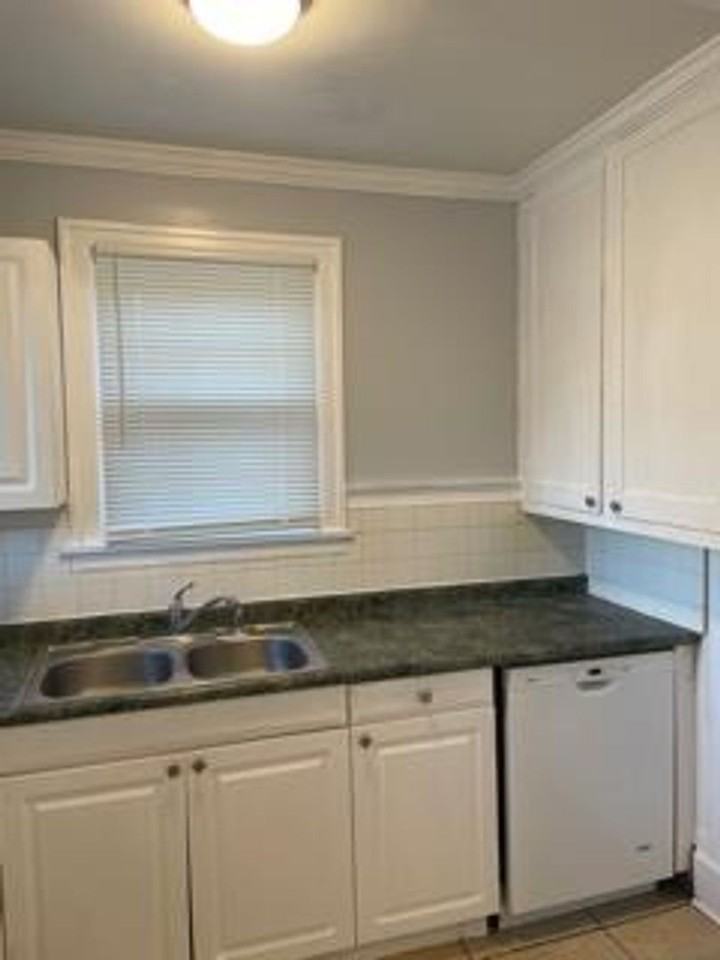 Kulp - 1113 Franklin Road - Photo 3 of 9