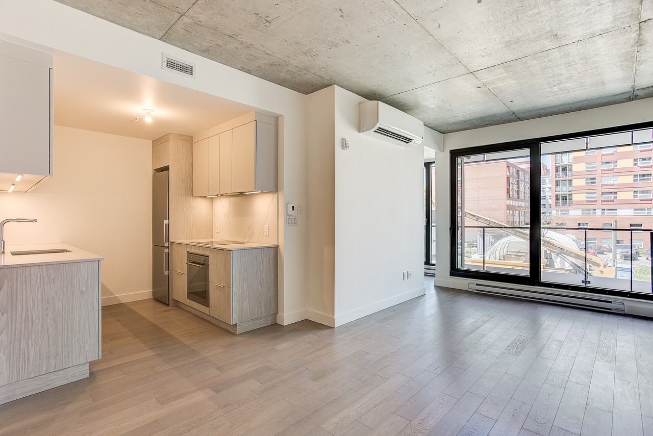 1550 Rue des Bassins #204