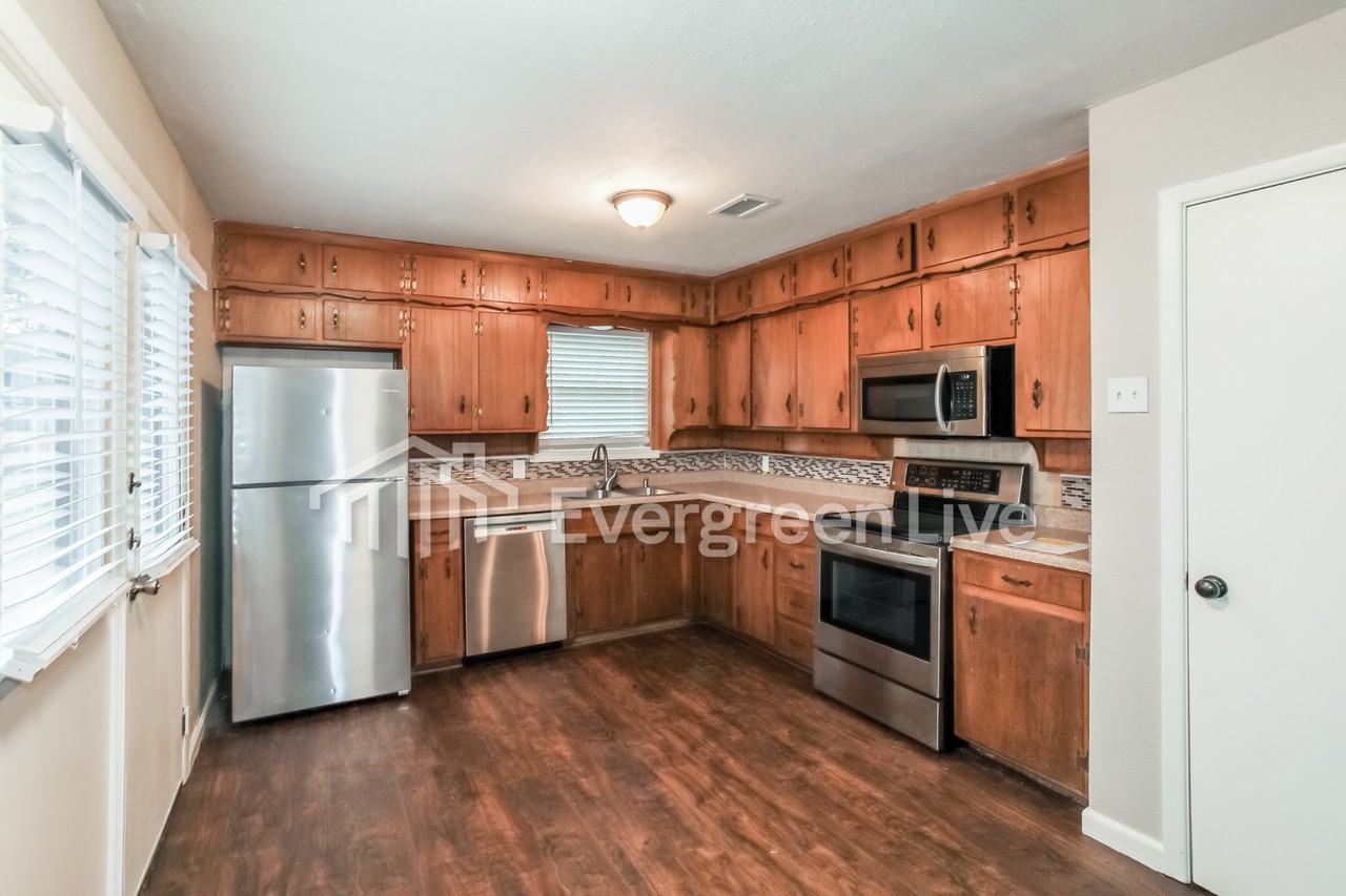 311 Franklin Dr - Photo 6 of 19