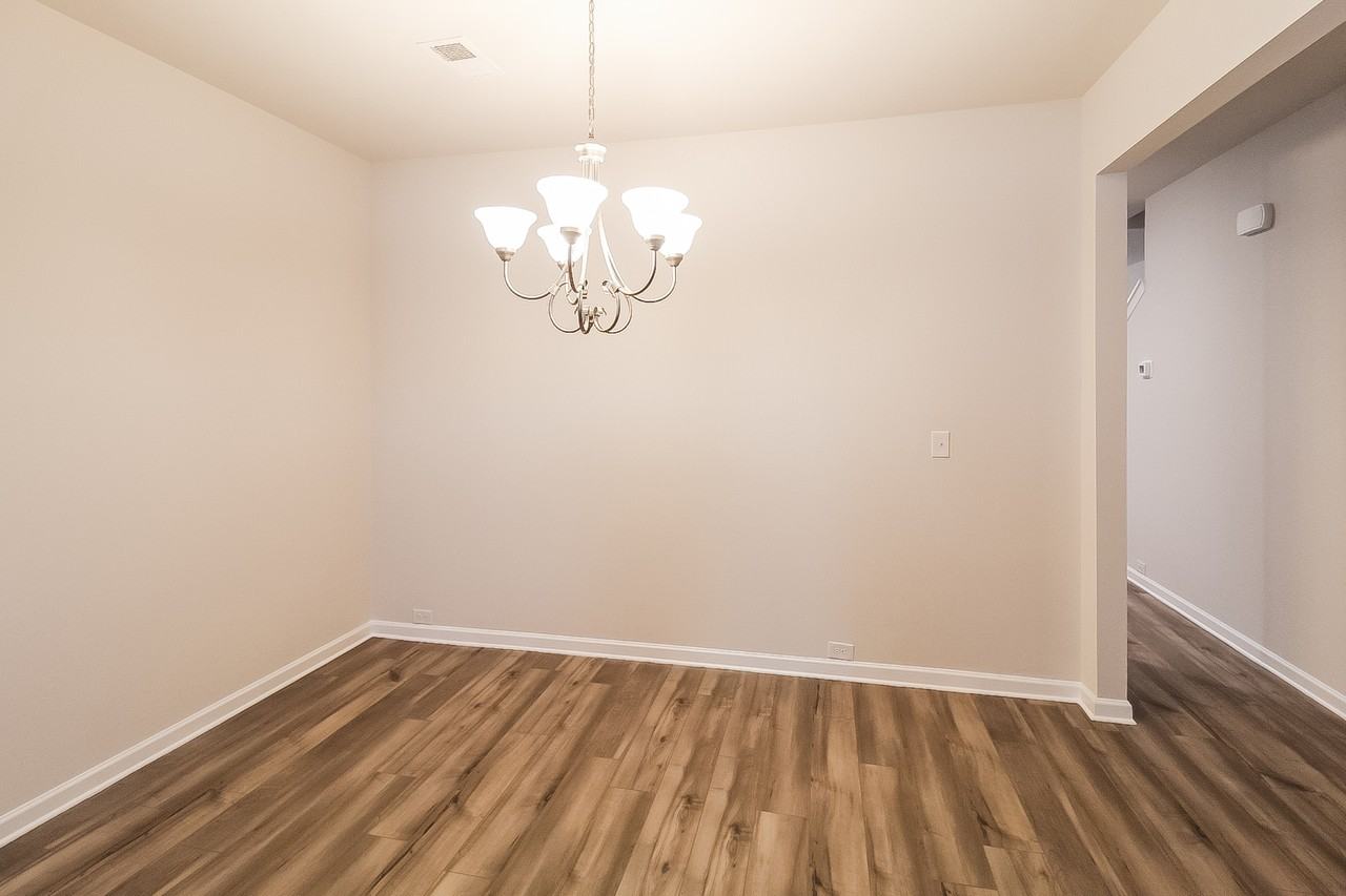 2857 Saratoga Lake View - Photo 3 of 15