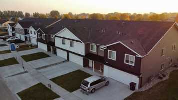 featured image of 1024 826, 834, 842, 850, 1002, 1008, 1024 Thames Ct