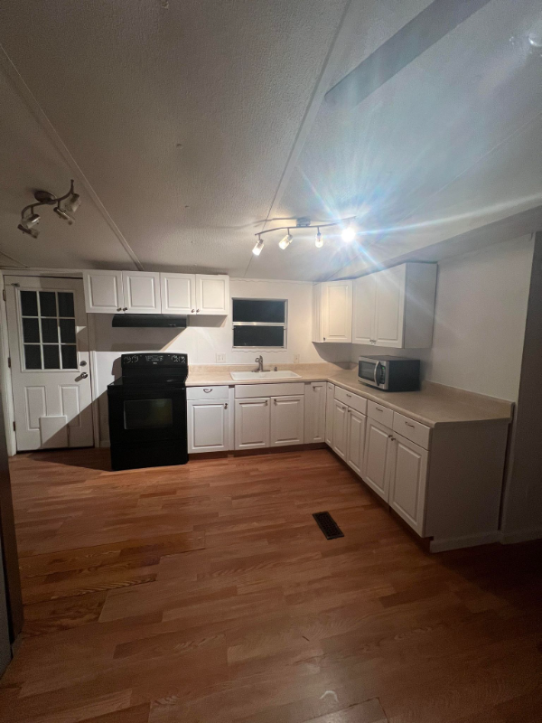 6728 Sunrise Dr - Photo 3 of 8