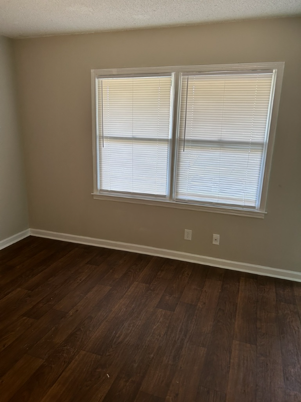 135 Park St #135 - Photo 7 of 8