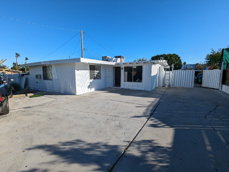 67215 Santa Barbara Dr - Photo 2 of 11