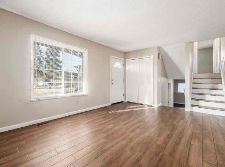 5676 Dorsey Dr - Photo 2 of 18