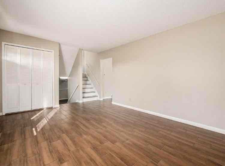 5676 Dorsey Dr - Photo 3 of 18