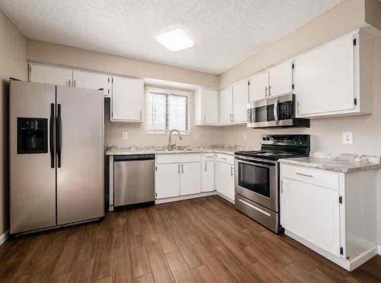 5676 Dorsey Dr - Photo 5 of 18