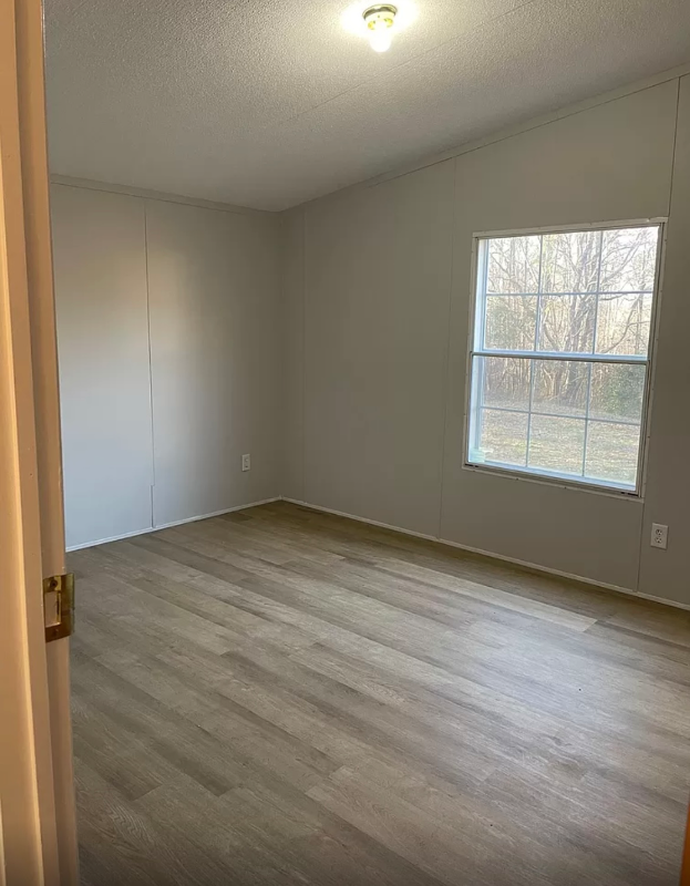 2515 Ramsey Cir - Photo 2 of 16