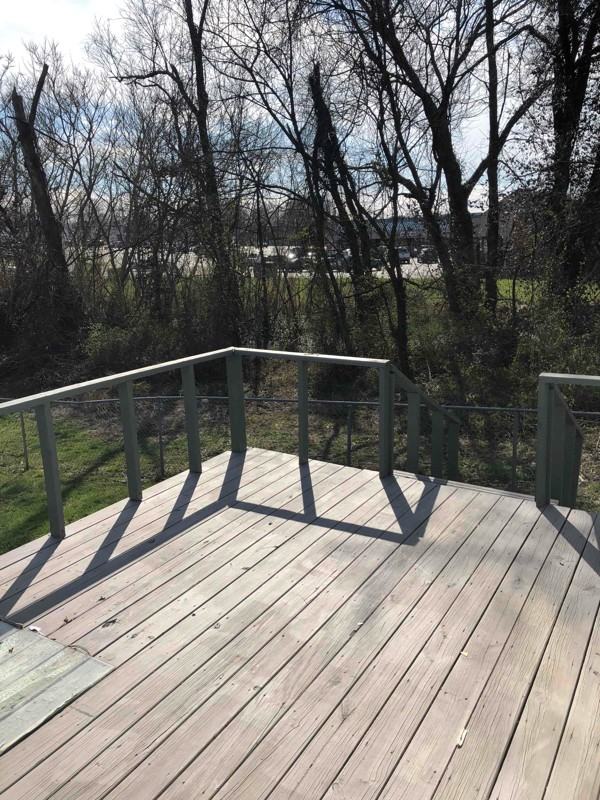 423 4th Ave - Photo 2 of 8