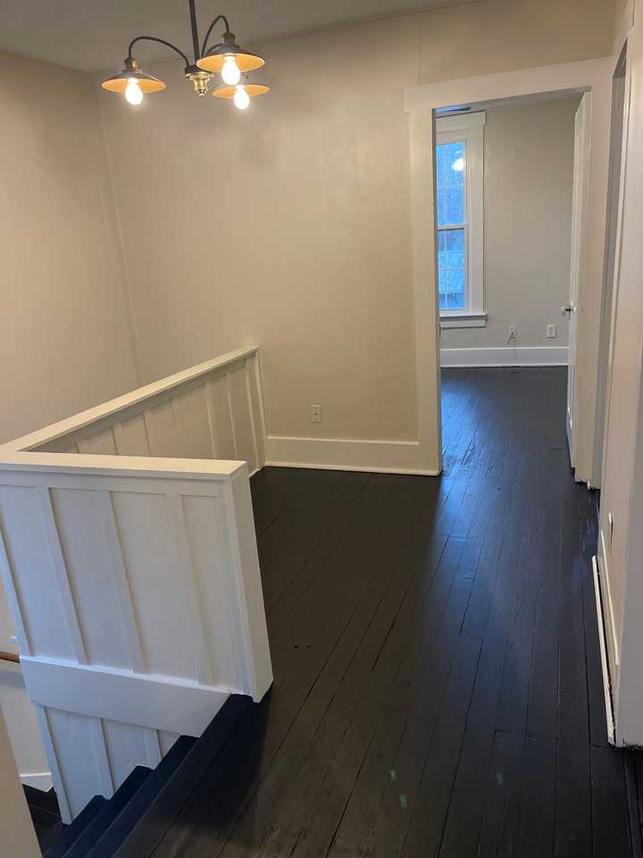 E. 14th St., 310 - Photo 3 of 13