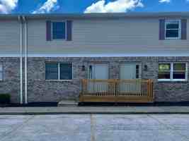 featured image of 426 W Northlane Dr