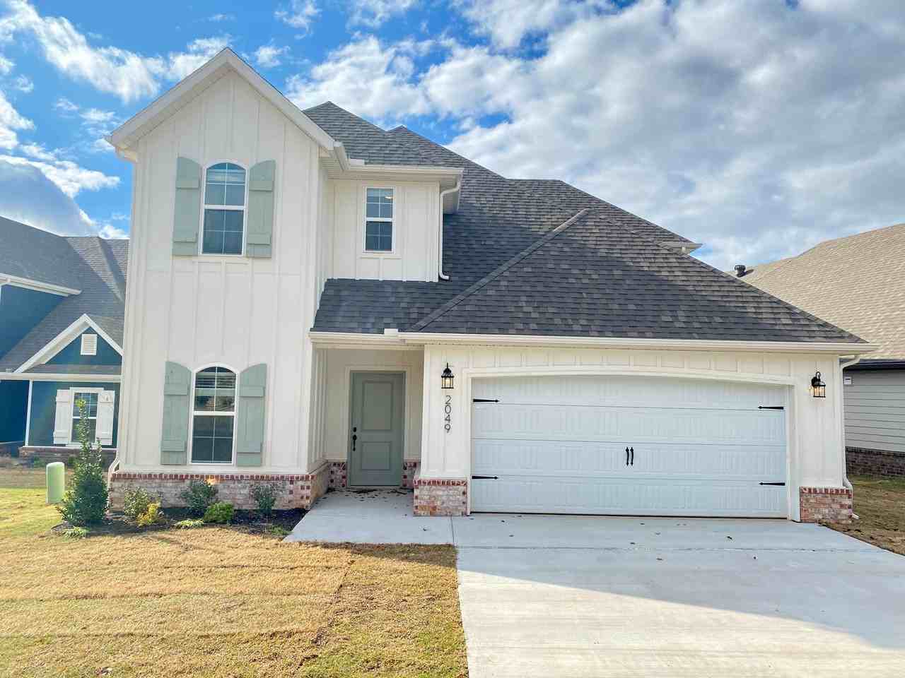 2049 N Penelope Ln - Photo 2 of 16