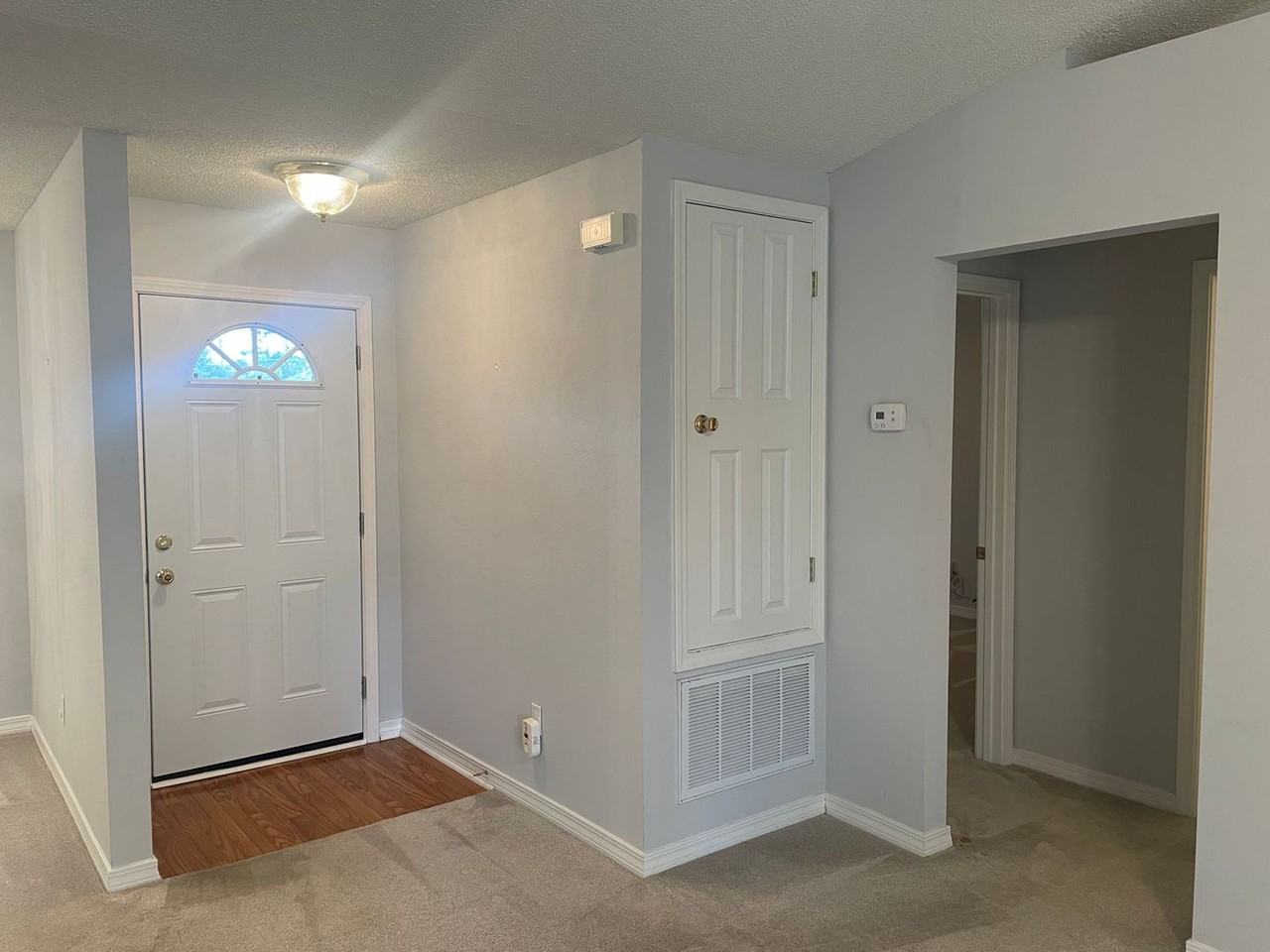 689 Buoy Dr - Photo 2 of 21