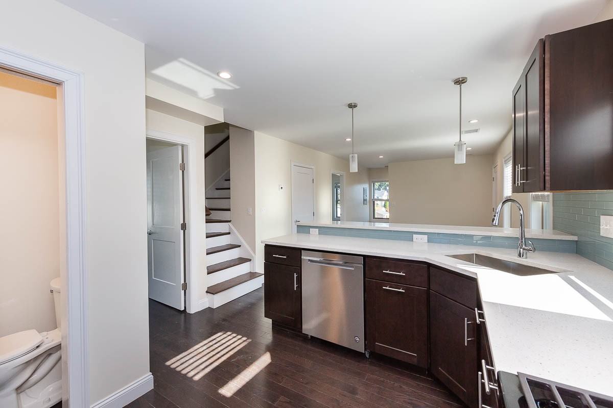 39 Harvard St #1 - Photo 3 of 20