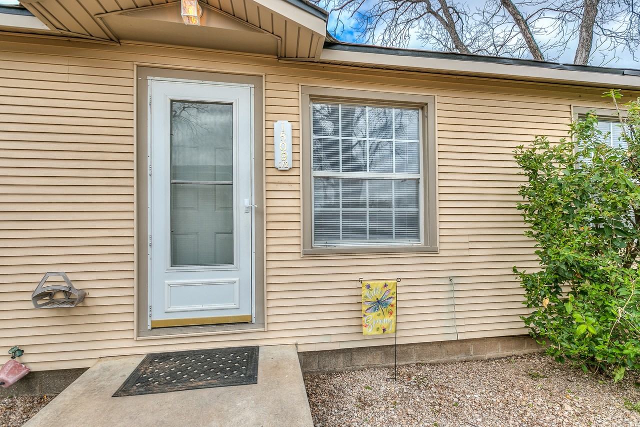 1509 S David St - Photo 2 of 15