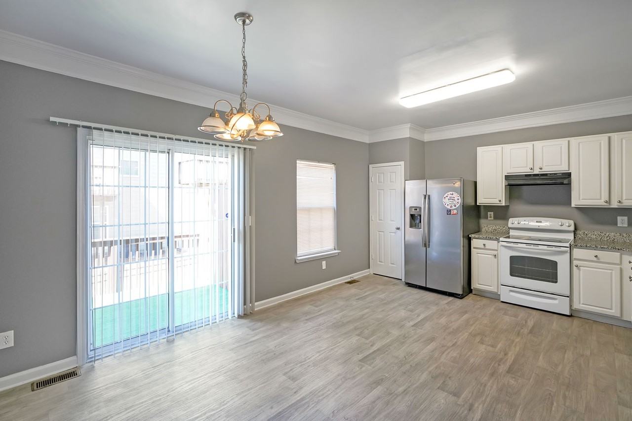 2217 Landing Walk Dr #2217 - Photo 6 of 20