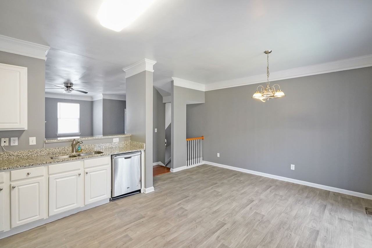 2217 Landing Walk Dr #2217 - Photo 7 of 20