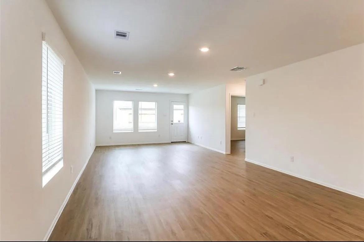 20862 Masella Ridge Dr #NA - Photo 4 of 17