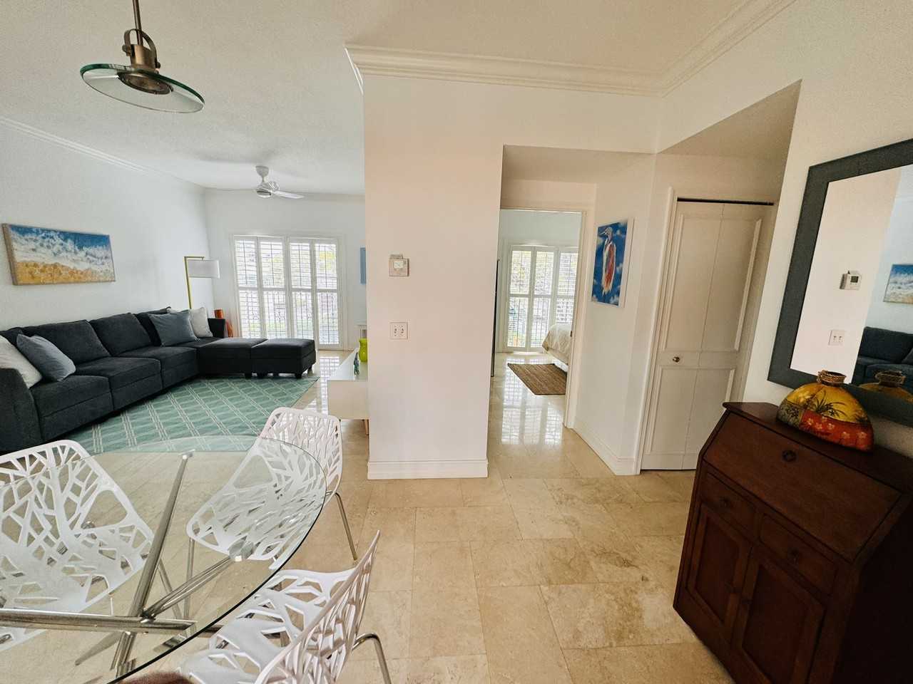 95 Northeast 4th Avenue #4 - Photo 6 of 27